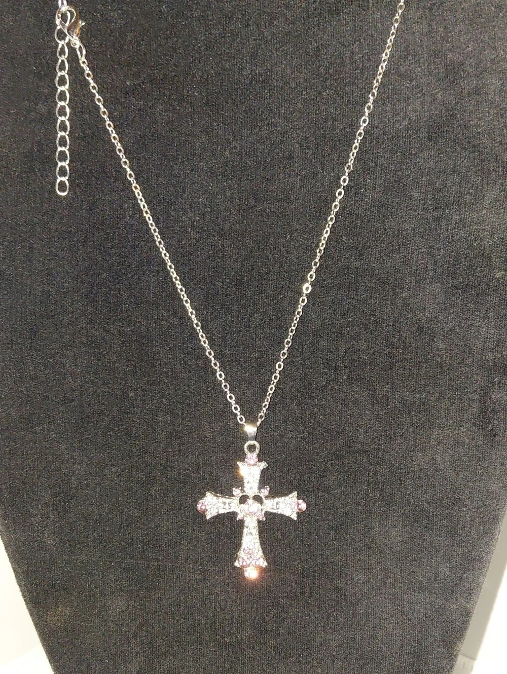 Cross Pendant Necklace in Silver & Light Violet Like New